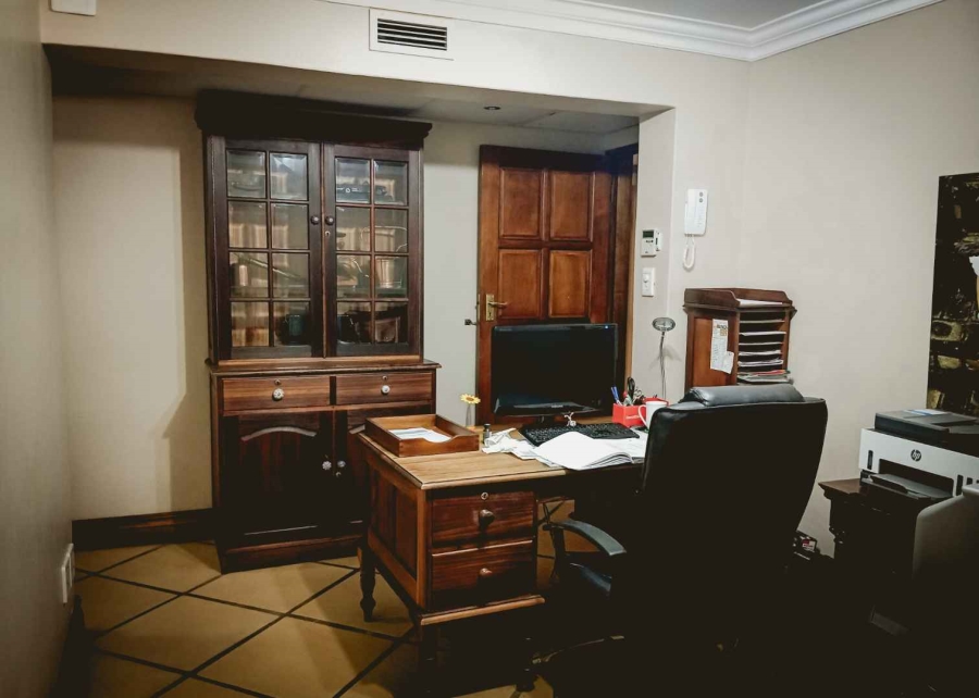 4 Bedroom Property for Sale in Cashan North West